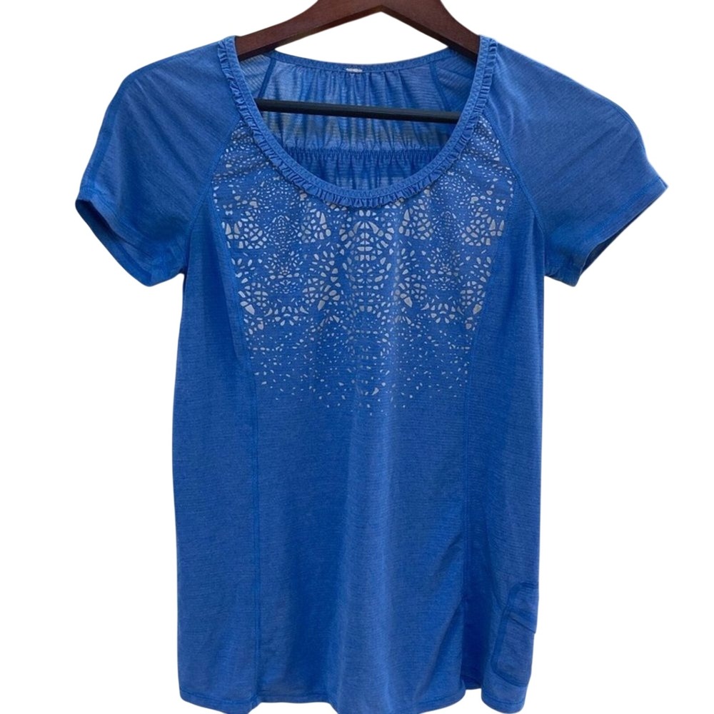 lululemon run: wild Womens short sleeve top size 4 heathered porcelaine blue